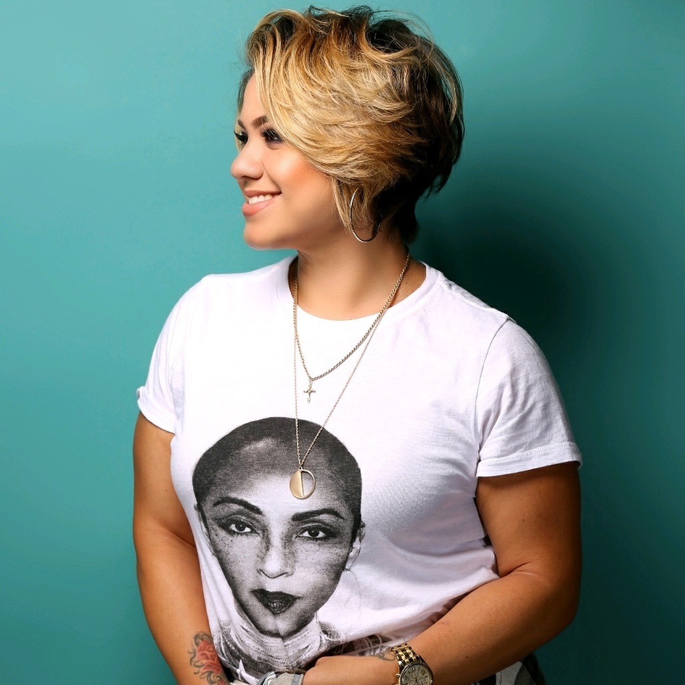 Meet your Posher, Salina